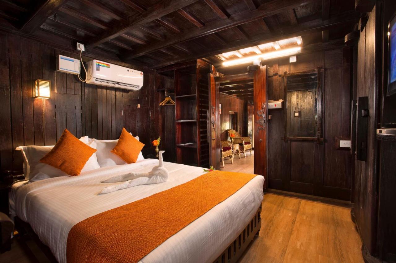 Hotel Spices Lap, Thekkady Zewnętrze zdjęcie